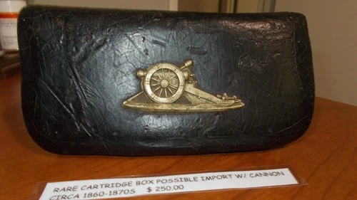 CIVIL WAR CARTRIDGE BOX W CANNON AND PERFECT STRAPS RARE