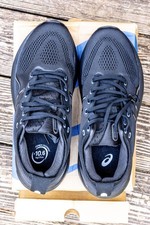 Asics Gel-Kanyano 31 Platinum Shoes (Size 11)