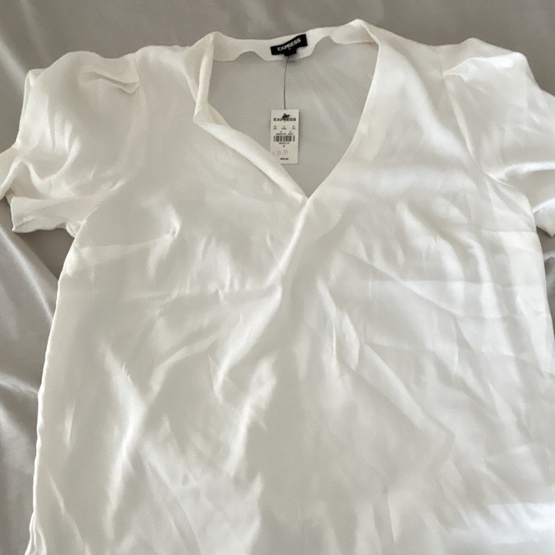 Express Women’s White Solid V-Neck Short Sleeve Pullover Blouse Size S