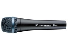 Sennheiser e935 Professional Handheld Cardioid Dynamic Mic Live Vocal Microphone