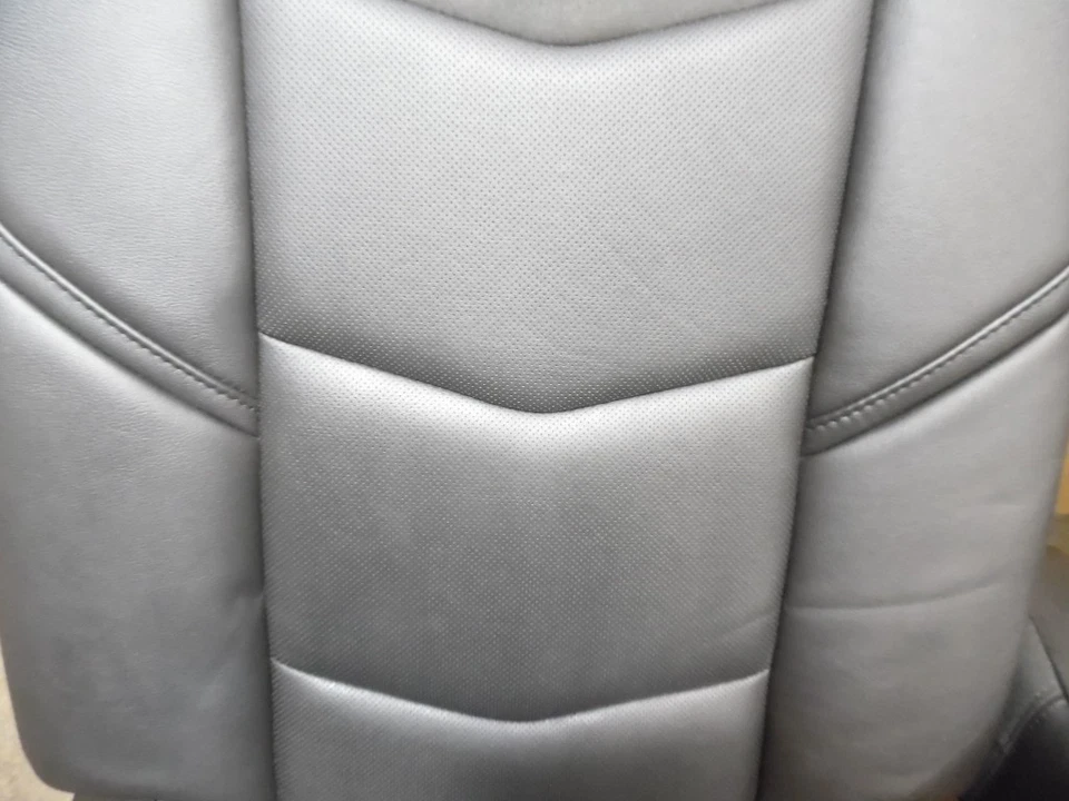 2016 Cadillac Escalade ESV 2nd Row Leather Bucket Folding Seats RH & LH Black OE - Image 4 of 4