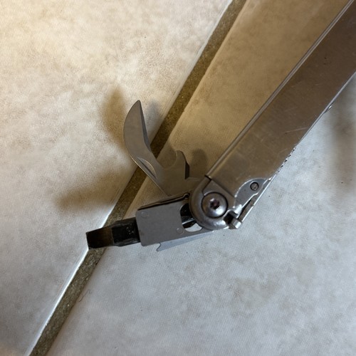Leatherman Wave Multi-Tool Free Shipping - Picture 2 of 9
