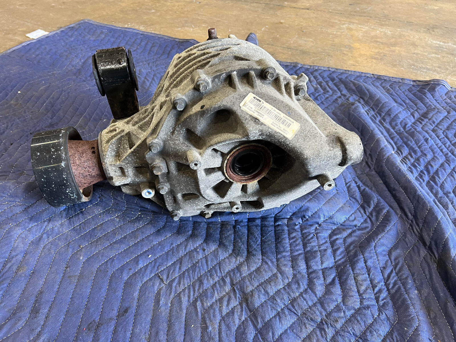 14-17 Maserati Ghibli S Q4 AWD Rear Diff Differential Axle Carrier 670009608