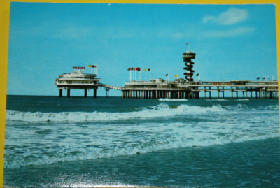 AK. Postcard. Scheveningen/Holland. Pier. Unmarked (7943)