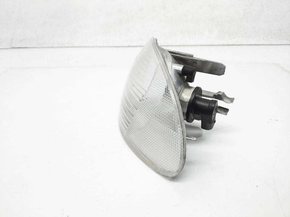 Luz de señal de giro para conductor BMW 325I 2001 sedán 63-13-6-902-769 Foto 3 de 4