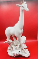 Fitz and Floyd Daddy Giraffe Statue Figurine Large White Lillies HTF New