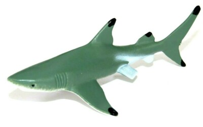 Realistic Detailed Hand Painted Blacktip Reef Shark Sea Life 3'' PVC Toy Figure