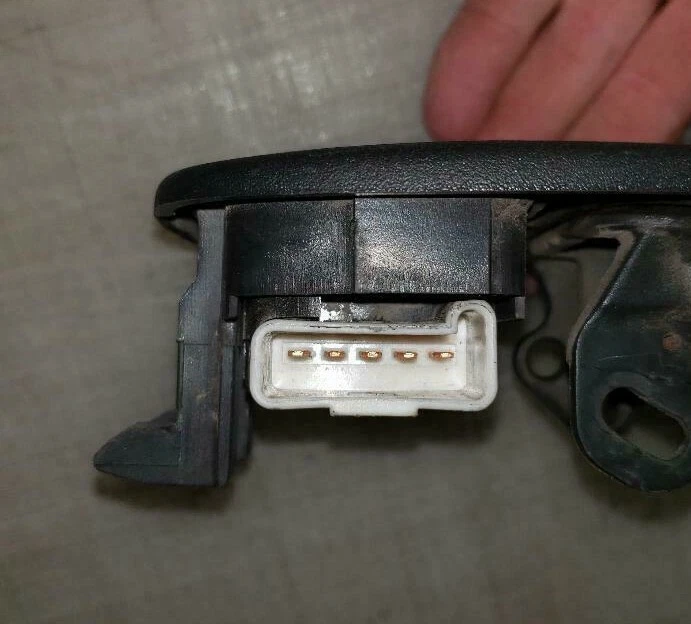 96-02 SATURN SL2 INSIDE DOOR HANDLE RIGHT SIDE GENUINE OEM FACTORY PART SEDAN - Image 3 of 4