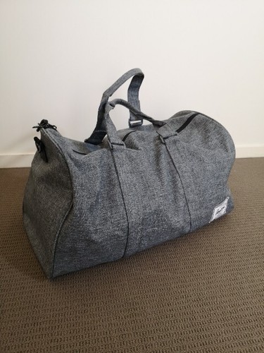 Herschel Gym / Duffel Bag Large Long Sling Grey - Picture 3 of 8