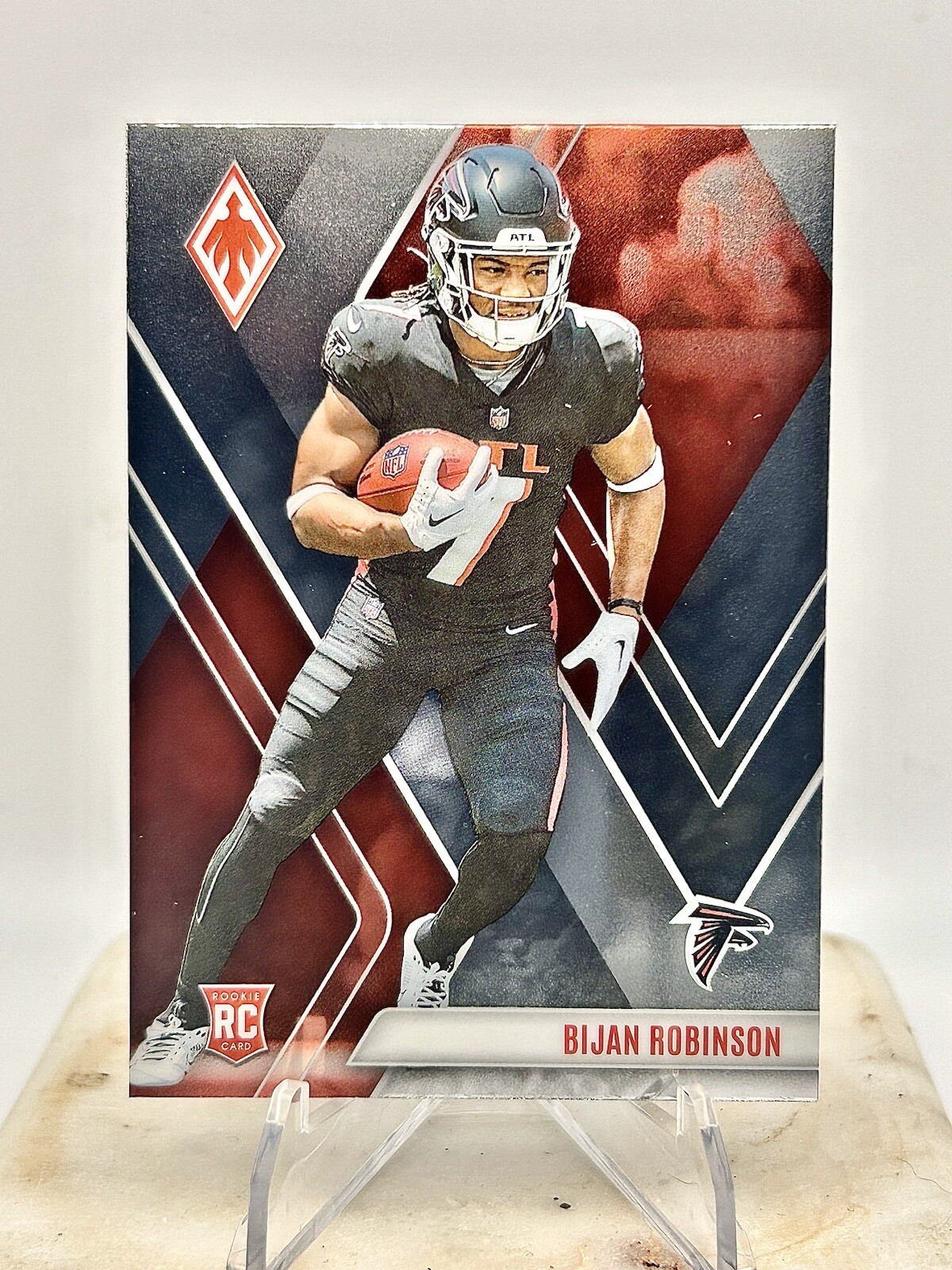 2023 Panini Phoenix Bijan Robinson RC Base #104 Atlanta Falcons Rookie