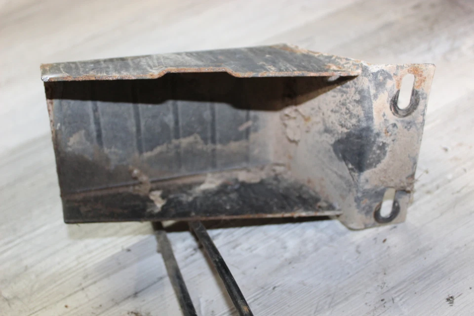 Arctic Cat Ext 580 1995 Efi caja de batería soporte bandeja 0745-044 Foto 4 de 4