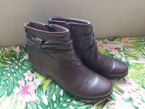 clarks collection soft cushion boots