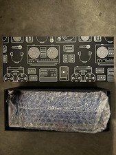 leed s speakers