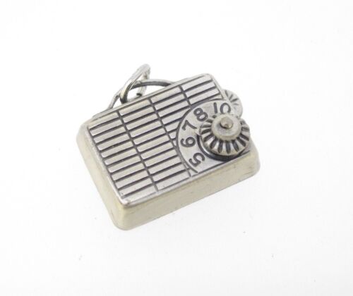 Charm Beau Sterling Silver + Gold Plate PORTABLE RADIO Traditional NOS vintage - Afbeelding 1 van 11