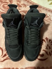 Black Cat Jordan 4