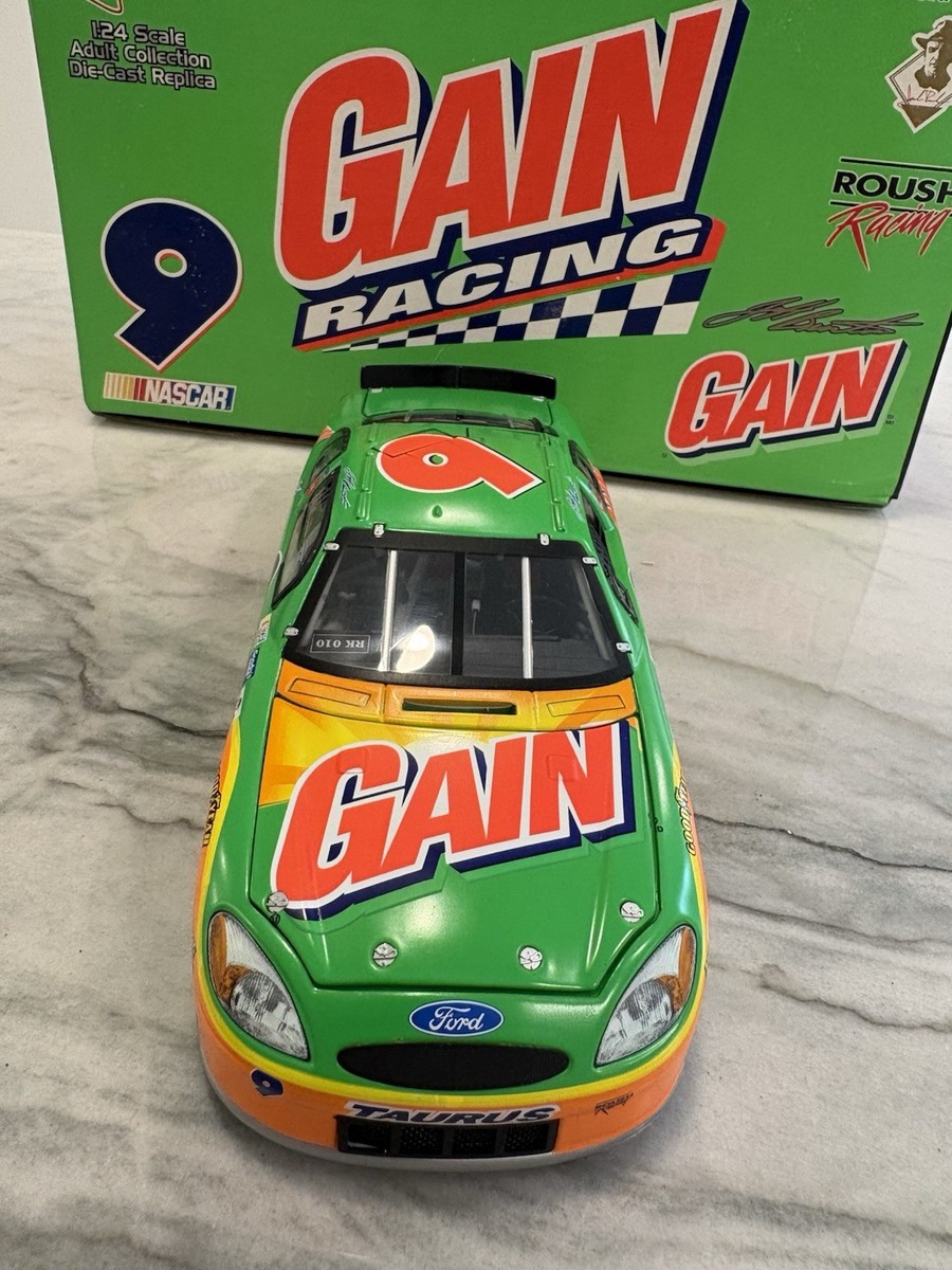Jeff Burton 2002 Gain Nascar 1/24 Diecast Team Caliber Owners