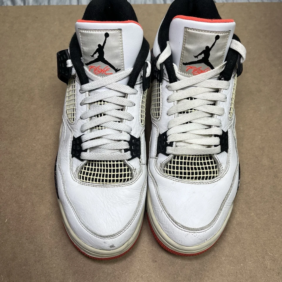 Talla 10.5 - Jordan 4 Retro Pale Citron, Bright Crimson 2019 Foto 3 de 4