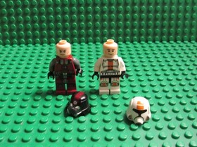 Lot of 2 LEGO Star Wars Minifigures Old Republic Trooper + Sith Trooper 75001 S9
