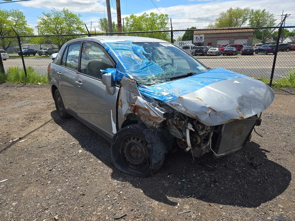 Подержанная связь стеклоочистителя ветрового стекла подходит для: 2009 Nissan Versa класса C - Изображение 2 из 4