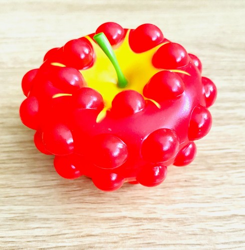 Acquista 4 per £5 Apple Pop Popper Fidget palla da stress riempitivo borsa giocattolo - Foto 5 di 28