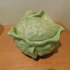 Vtg HOLLAND MOLD   GREEN CABBAGE LIDDED BOWL