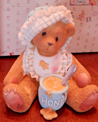 CHERISHED TEDDIES 1997 YOUR A HONEY OF A FRIEND, KARA ADOPTION EVENT FIGURINE 