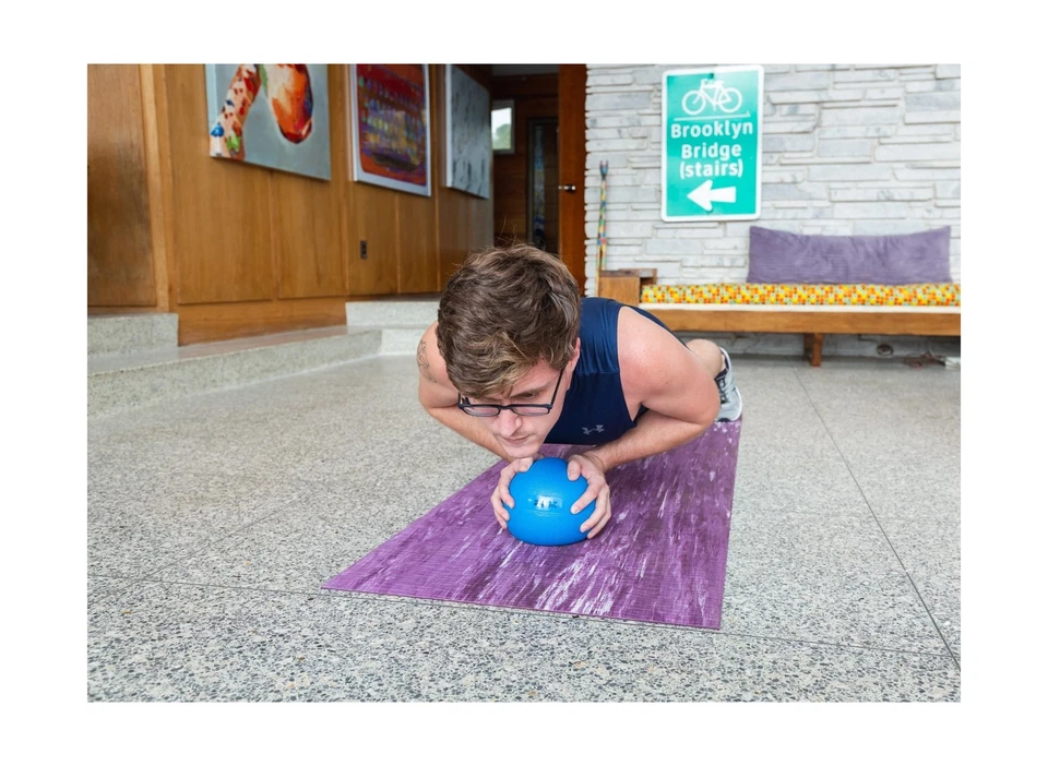 Bola medicinal Gymnic Heavymed 3 kg azul - Imagem 4 de 4