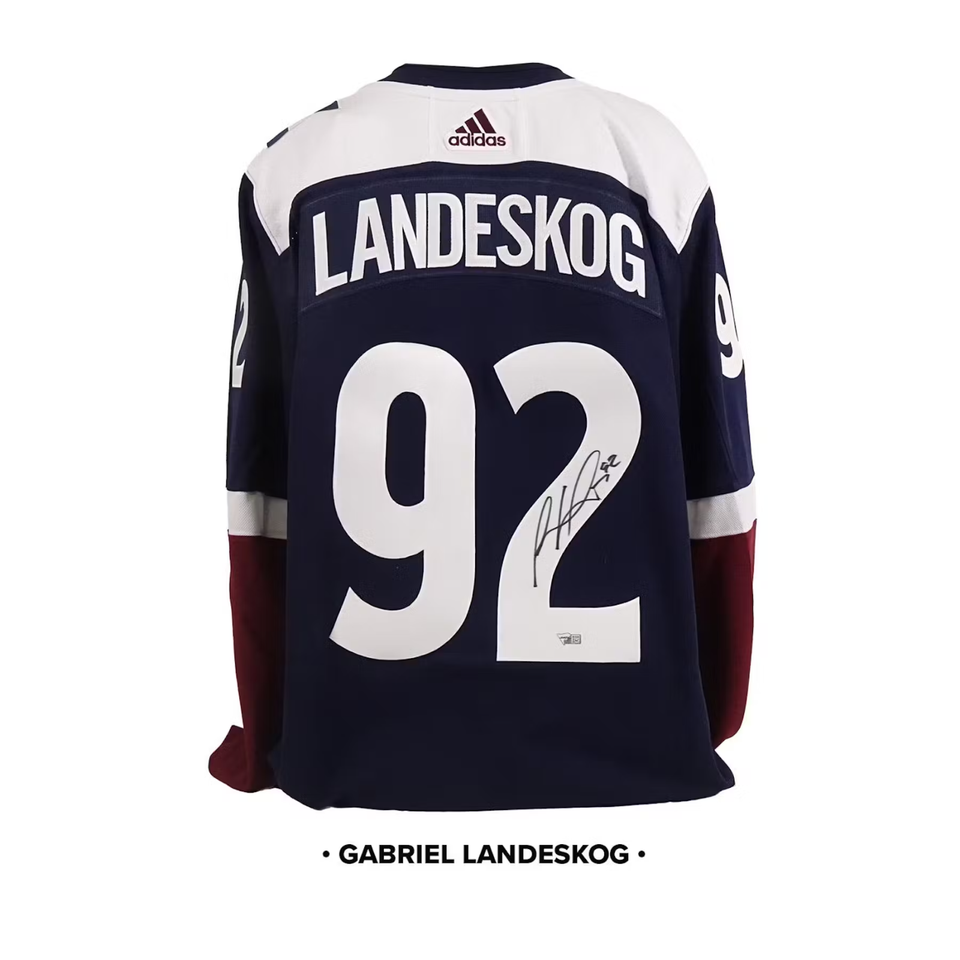 TAMPA BAY LIGHTNING SERIES 1 HIT PARADE HOCKEY JERSEY 1 BOXBREAK !!READ