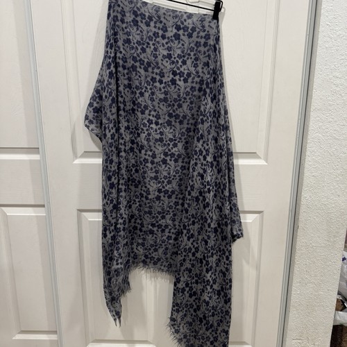 DESTIN ITALY SILK CASHMERE Big SQUARE SCARF SHAWL 70” Gray Floral Blue - Picture 3 of 5