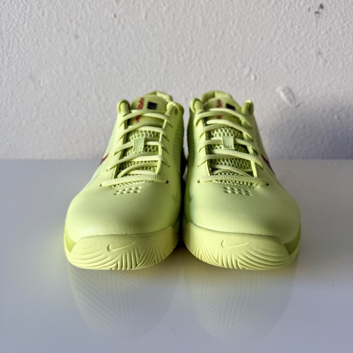 Nike Air Zoom Vapor Pro 12 HC Tennis Shoes (Lemon Twist) US  display picture 2