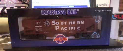 Industrial Rail by Atlas O 1006005-1 Southern Pacific Hopper Car Spur O Neu in OVP | Zustand: Used