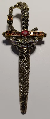 Broches Haute Couture | Françoise Montague Paris
