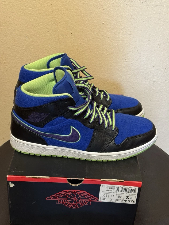 Talla 12 - Air Jordan 1 Mid Bel Air Muy Raro Foto 3 de 4