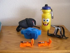 Sponge Bob Castelli Supreme 18oz Water Bottle, Xlab Storage, 2 TPU Chain Cleaner