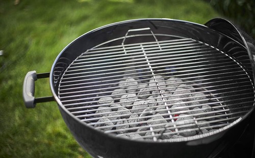 BARBECUE WEBER A CARBONE CLASSIC KETTLE BLACK D.47 CM - 1241304 - Foto 7 di 11