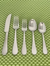 Oneida TIBET Stainless Glossy Hammered NEW Flatware SMART CHOICE E93N