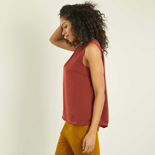 Kiabi Blusa Donna Effetto Raso Scollatura Rotonda Stmapa All Over Senza Maniche - Imagen 12 de 58