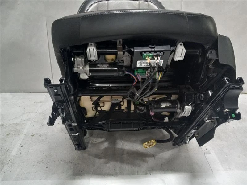 ASIENTO DEL CONDUCTOR DELANTERO CUERO para Chevrolet Equinox 2013 Foto 4 de 4