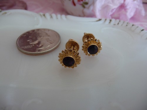 Vintage Amethyst Earrings 14k Gold~Screw-In! Dainty Flower Shaped Setting~PURPLE - Picture 11 of 11