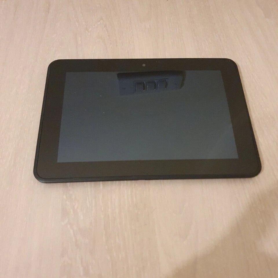 Amazon Kindle Fire HD 2nd Generation Black 8.9" LCD Wi-Fi Tablet For Parts - Image 2 of 4