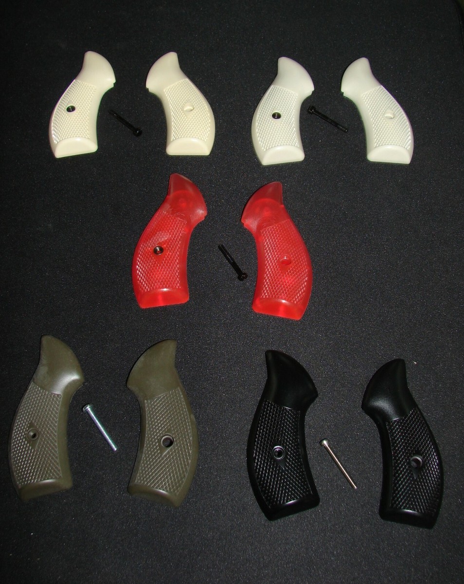 s&wのアメリカ製のグリップ s-l1200.jpg