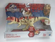 2015 Hasbro Jurassic World Electronic Growler Ceratosaurus Growling Action