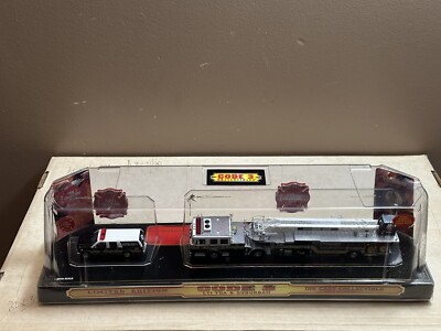 ミニカー code3 1/64 NO.12254 #5 LTI TDA&SUBURBAN Code 3 Collectible Chief's Edition #5 LTI LDA & Suburban