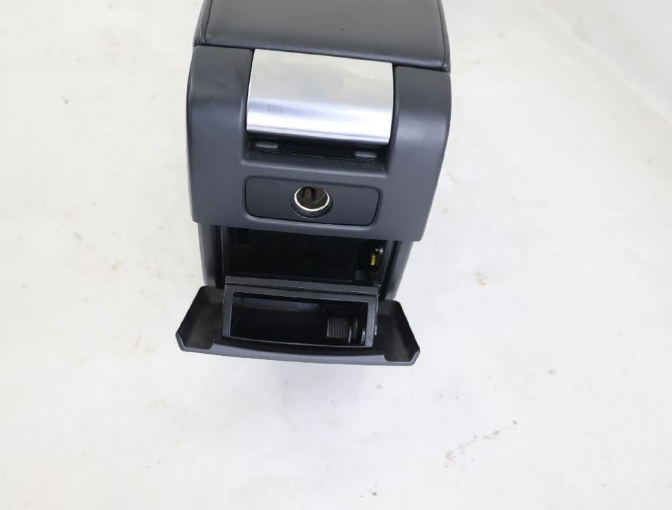 Consola central Volvo V70 III 135 39804755 02-2016 Foto 3 de 4