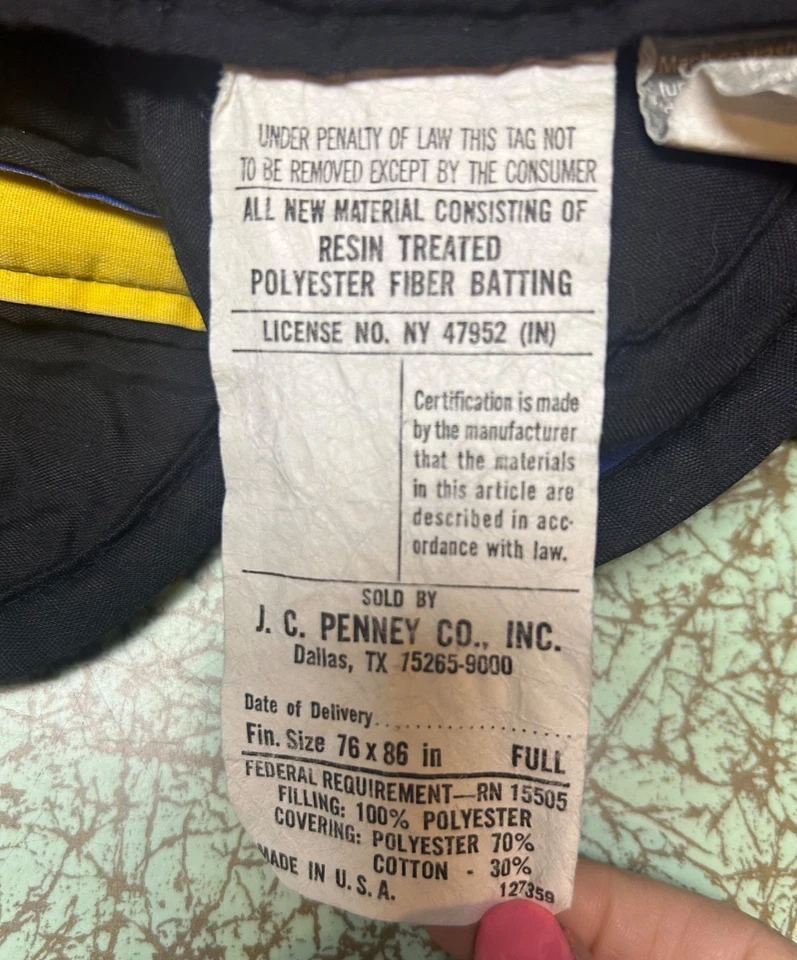 Edredón de colección Crayola Crayon Box tamaño completo 76X86 Foto 4 de 4