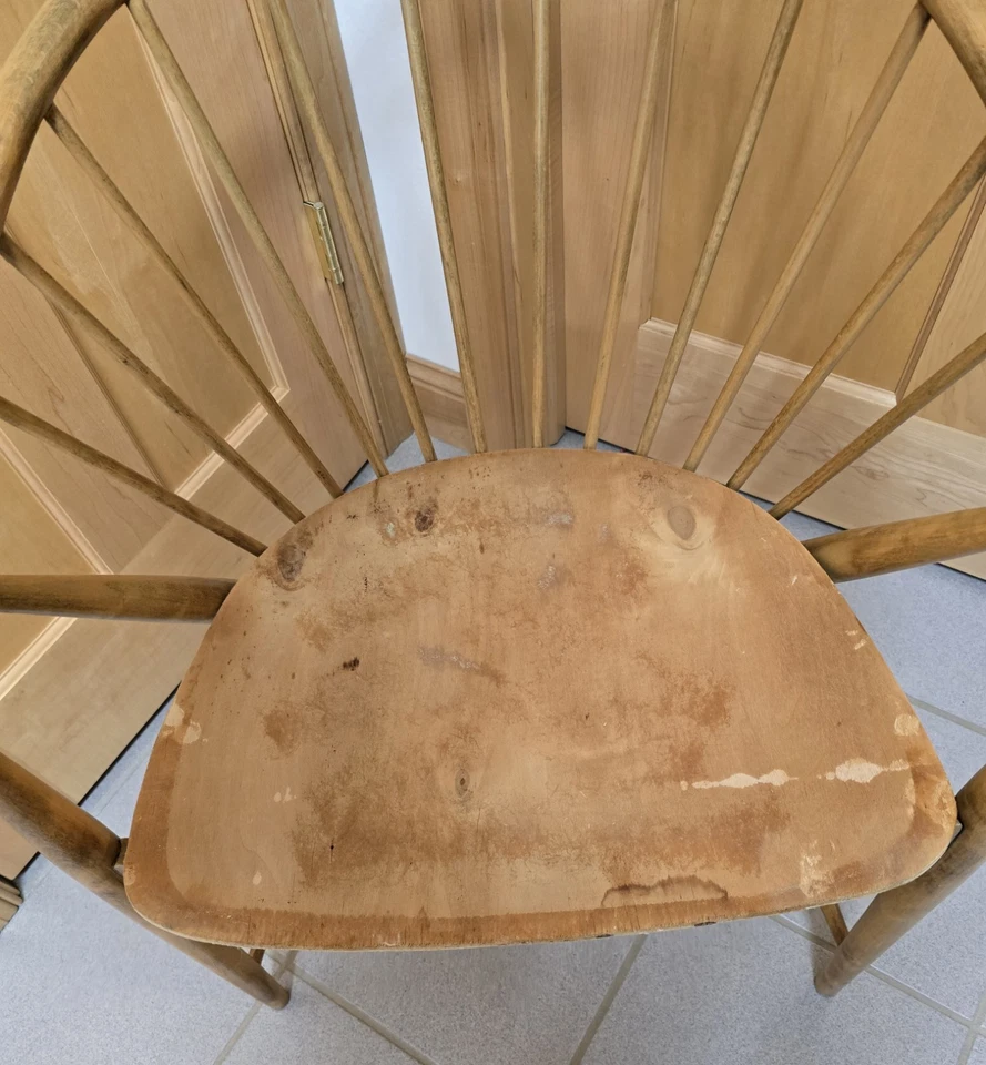 Silla de colección Mid-Century Sun Feather con husillo Sonna Rosen para Nassjo Stolfabrik, 1948 Foto 2 de 4