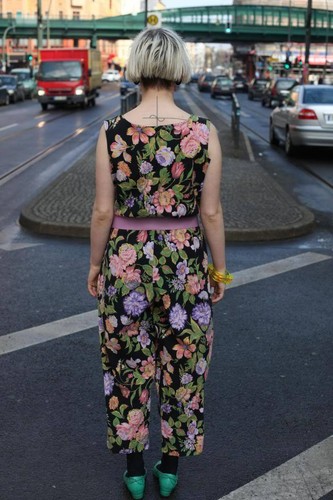 Overall tailliert bunt Blumen Rosen Motiv 90er True VINTAGE 90s jumpsuit flower - Picture 5 of 6