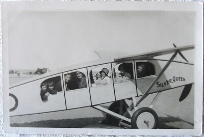 Vintage Postkarte Meer Urlaub Foto in Scheinflugzeug Silber Königin Great Yarmouth
