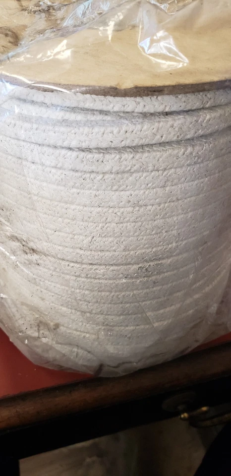 COMPRESSION  PTFE Gland Packing 3/8" 44 FEET PTFE Pump & Valve Gland Packing - Image 4 of 4
