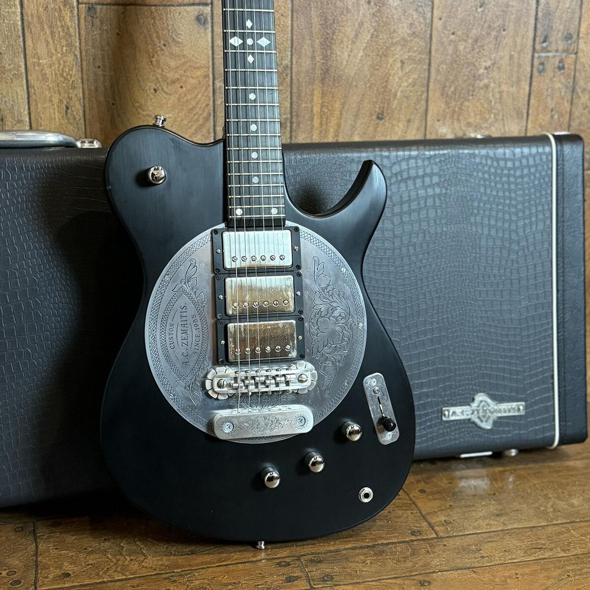 Zemaitis Tony's Collection Disk Front S24DT A&A Archtop&Arabesque